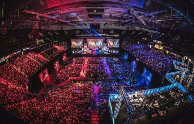 上野两路主宰比赛，EDG 2-0 轻取JDG