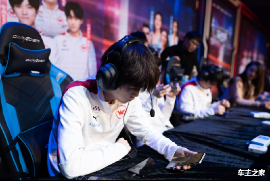 T1 正式宣布 GBM 将以主播身份回归 T1